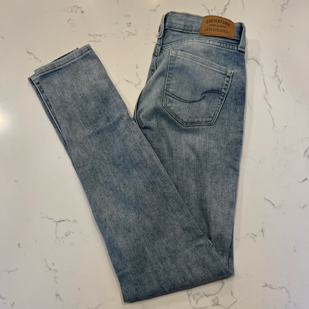 Levi’s Super Skinny Jeans